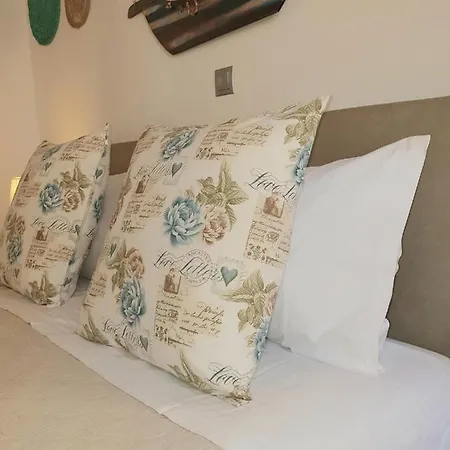 Helens Apartmán Corfu (city)