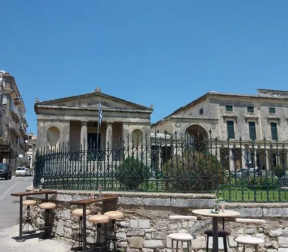 Helens * Corfu (city)