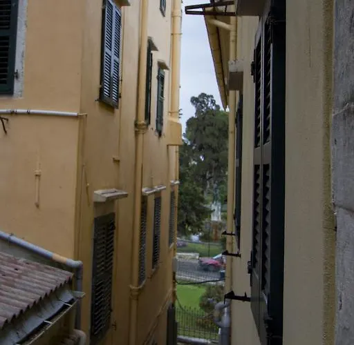 Helens Apartmán Corfu (city)